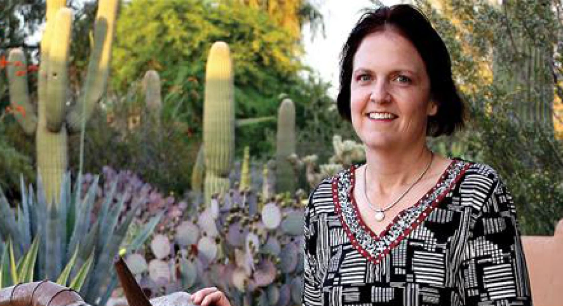 Elizabeth Bracken photo